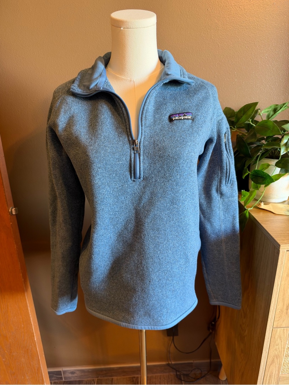 Patagonia Blue Women's Quarter-Zip Fleece Pullover